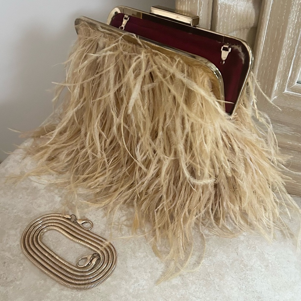 VERY RARE & Beautiful ISLA Clutch / Shoulder Bag. Looks GREAT - Picture 14 of 16